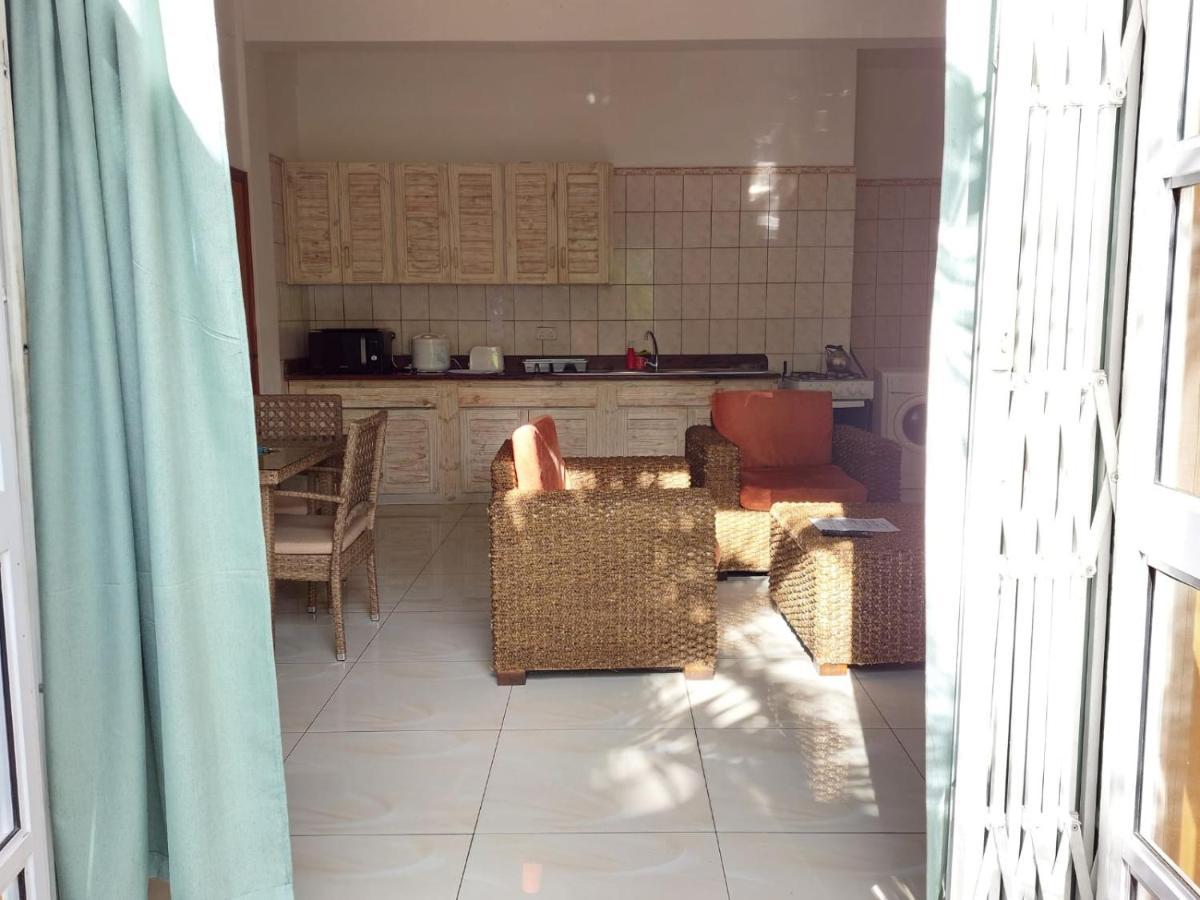 Beau Vallon Villa Self Catering With Pool ภายนอก รูปภาพ