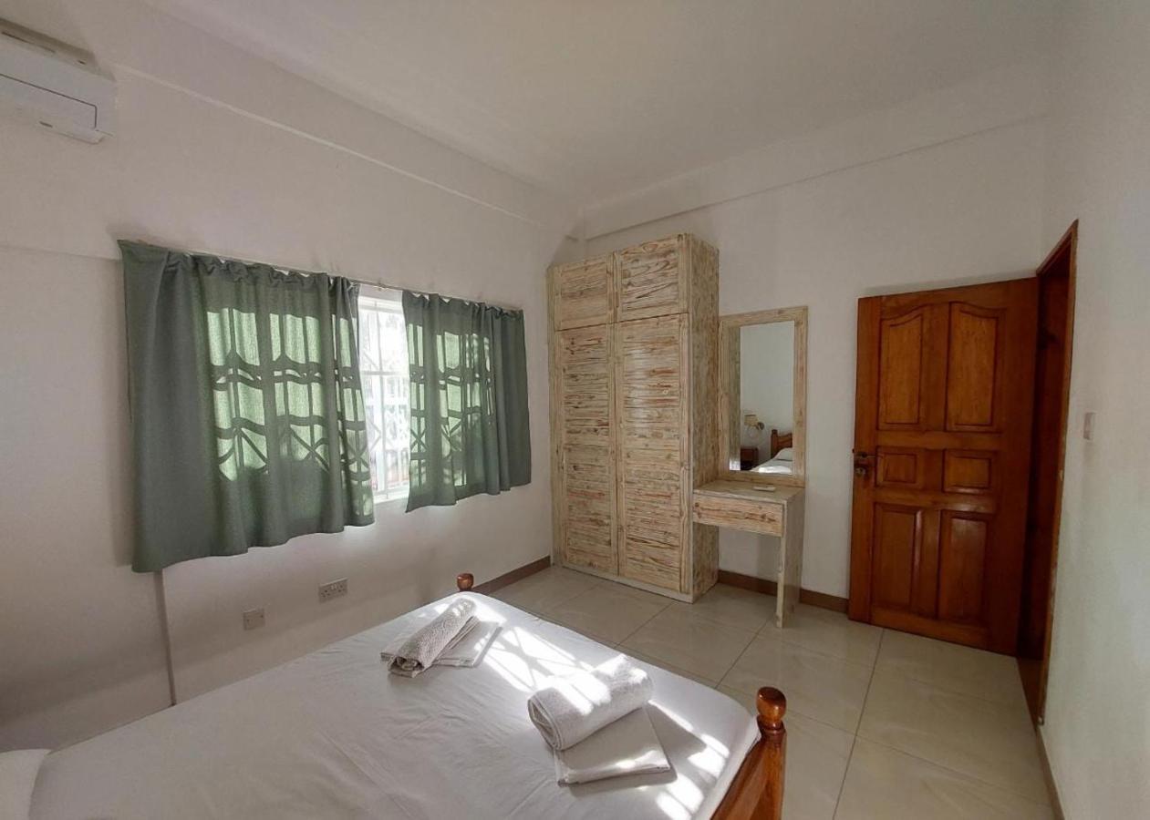 Beau Vallon Villa Self Catering With Pool ภายนอก รูปภาพ
